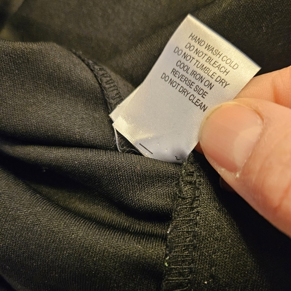 NWT!!! Absolutely Beautiful Donna Ricco Black Floral Mesh Sheath Dress S… - Picture 9 of 11